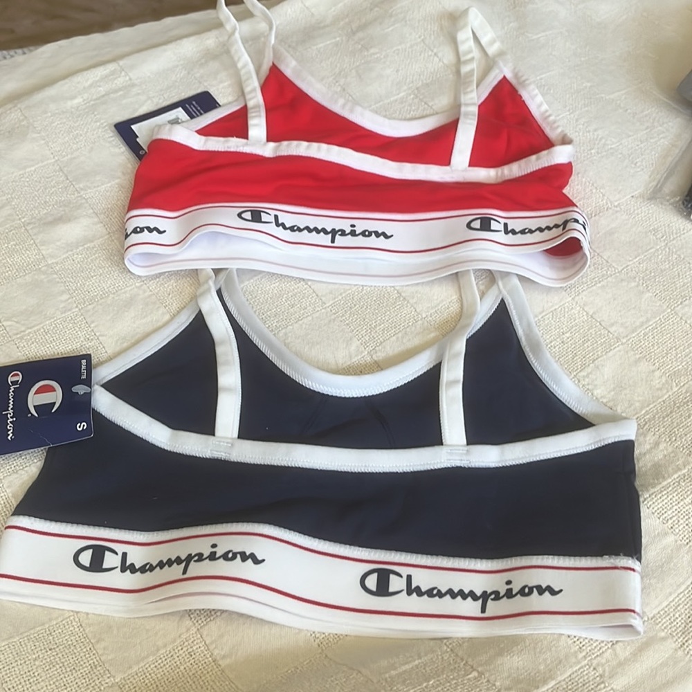 2 pieces. Bralettes - Picture 5 of 7